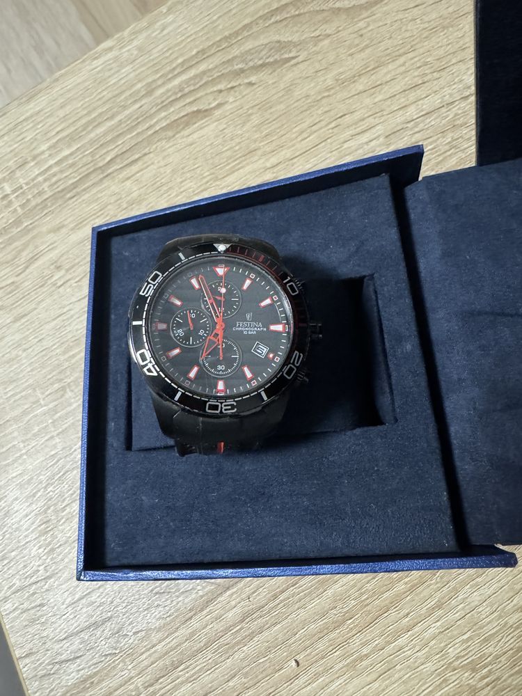 Оригинален часовник FESTINA