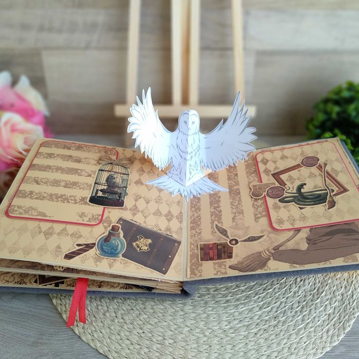 Ръчно изработен скрапбук албум Хари Потър с триизмерни фигури