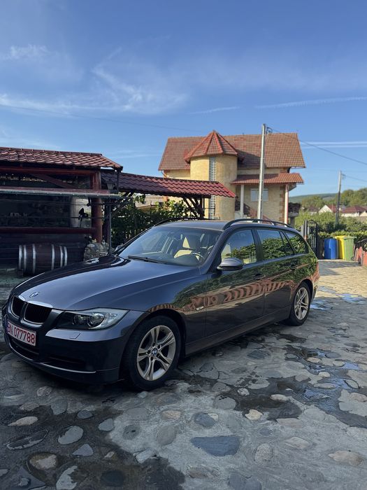 Bmw seria 3 automat 2008 e90 2.0 BiXenon Navi Mare Piele