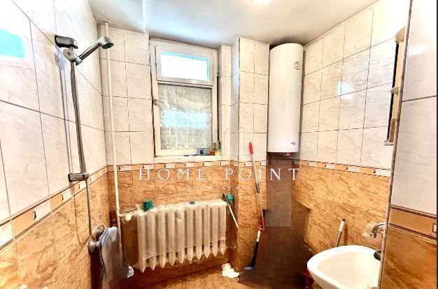 Продава се Тристаен апартамент в Пловдив, Каменица 2 - 90 кв.м за 1323 €/кв.м - Снимка #2