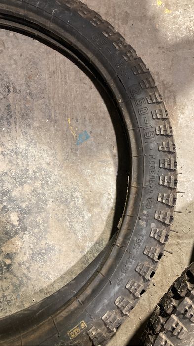 Продам мотошины ссср