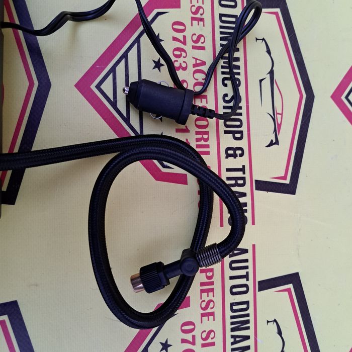 Compresor auto umflat roti original Ford 12V 120W 10A neutilizat