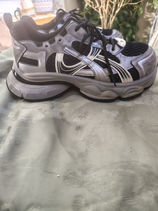 Маратонки SHEIN 40 номер