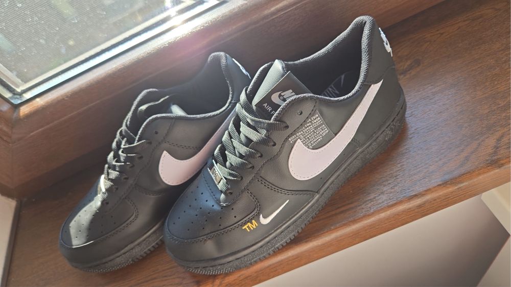 Adidasi Nike Air Force 1 TM