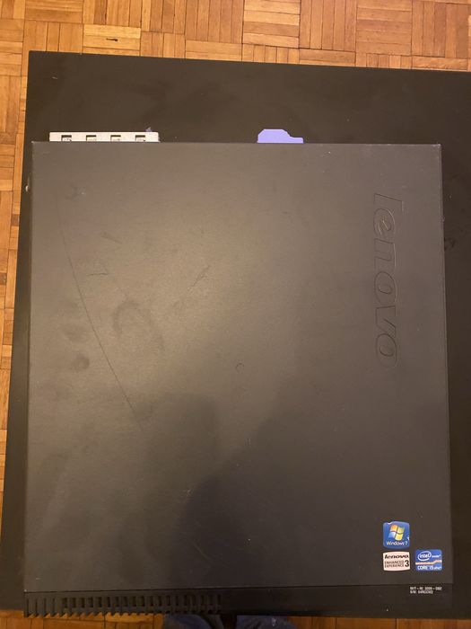 Lenovo ThinkCenter Desktop Business Fiabil