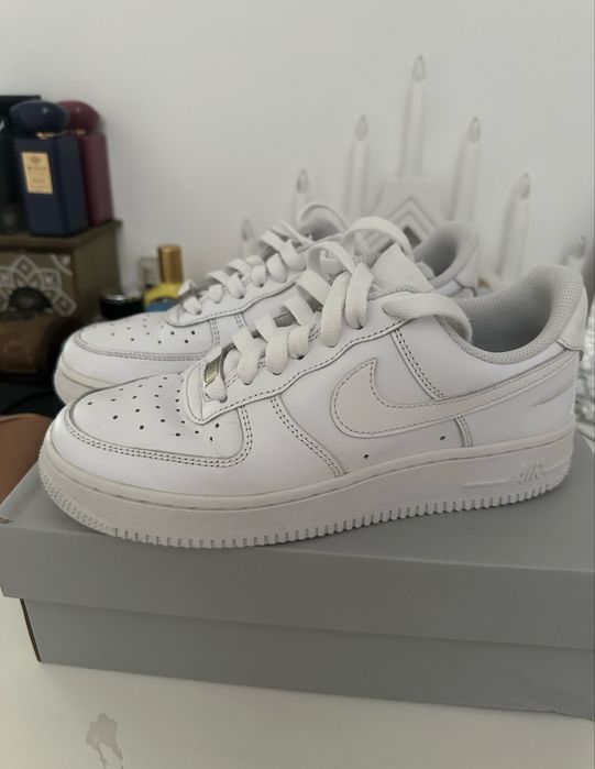 Nike air force 1 low white