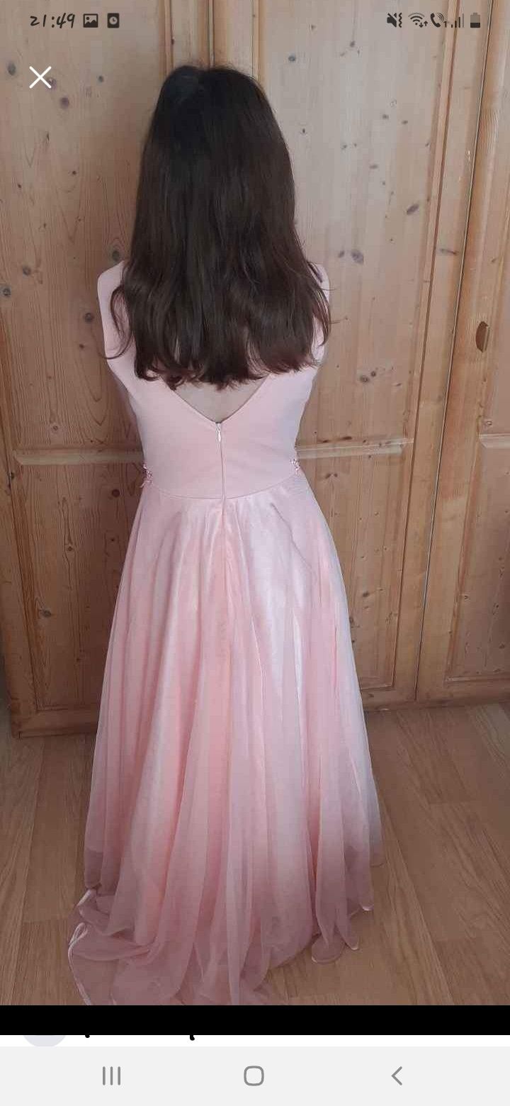 Vand rochie marimea 38