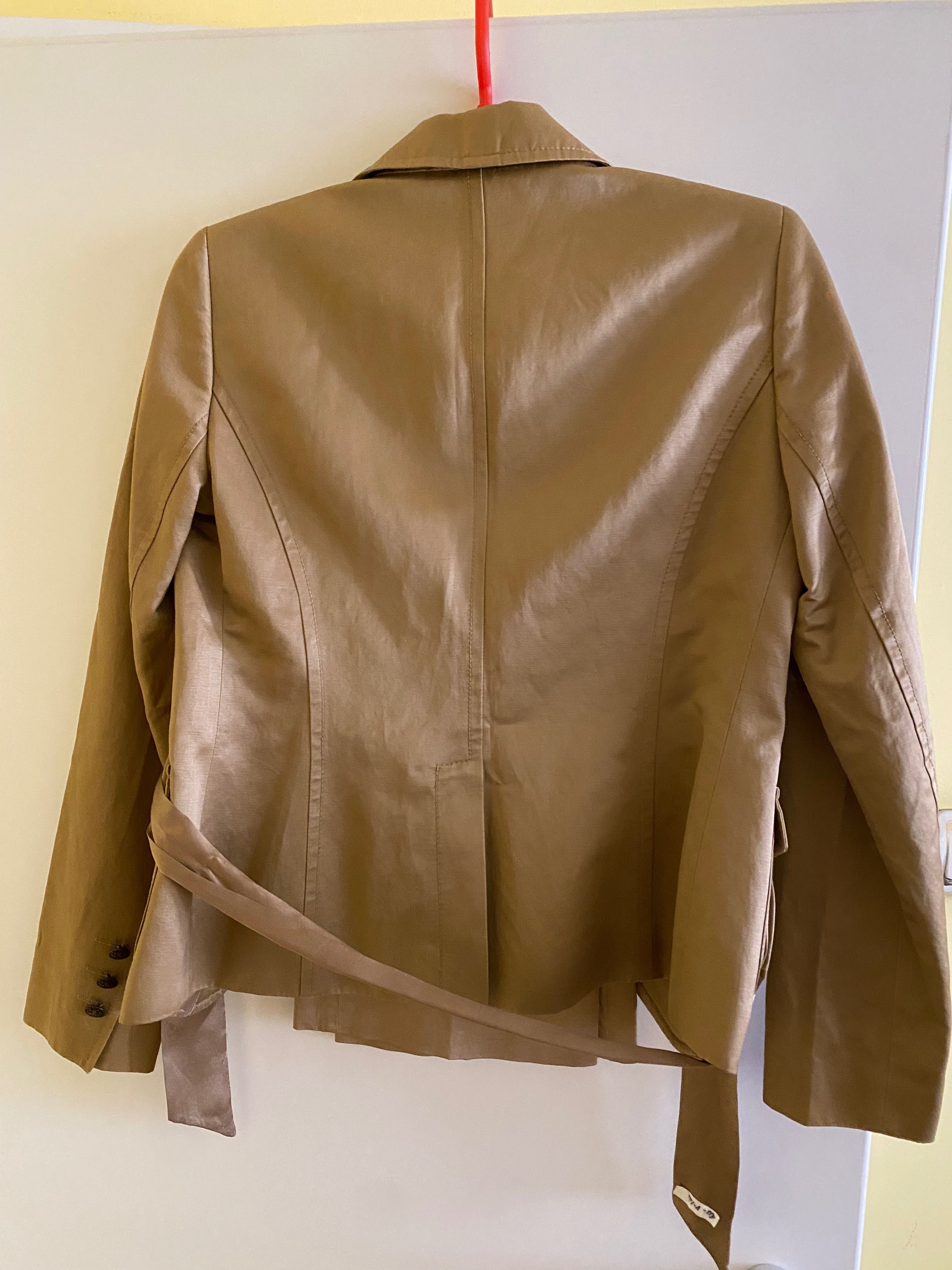 Костюм Massimo Dutti в златно