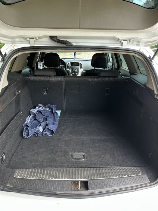 Vand Opel Astra J Sport Tourer