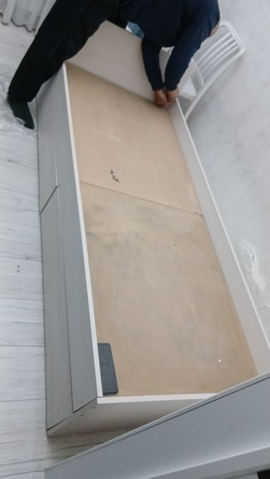 Продам кровать с матрасом 15 тыс