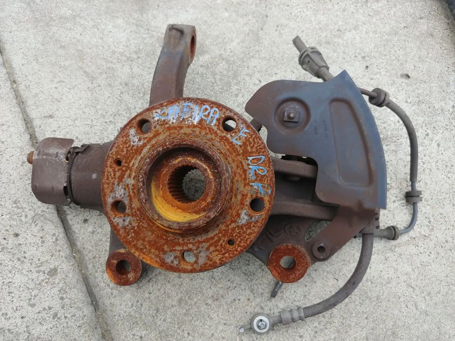 fuzeta dreapta fata opel zafira e life  opel vivaro c  98136416