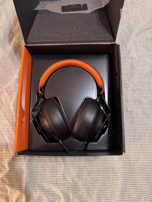 Слушалки Cougar phantom pro prix