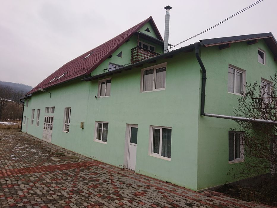 Închiriez cabana pt.revelion.