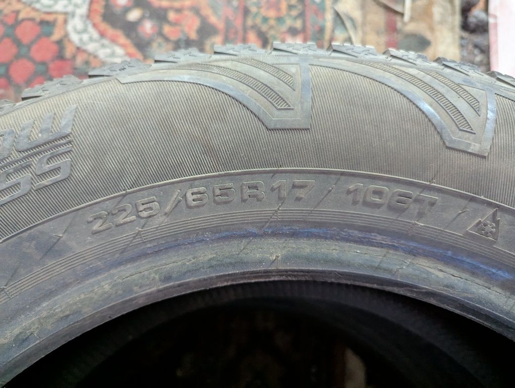 Продам шины зима r17