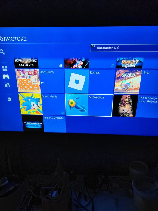 Продам playstation 4 slim с играми