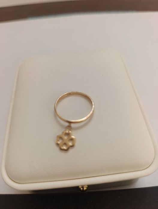 Золотая кольцо Vanklift , проба 585, вес 1,4 раз 17,