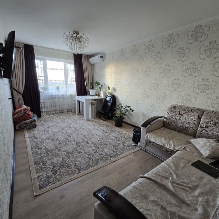 Продам 3-х комнатную квартиру микрорайонрайон  строитель 5 на 9-этаже