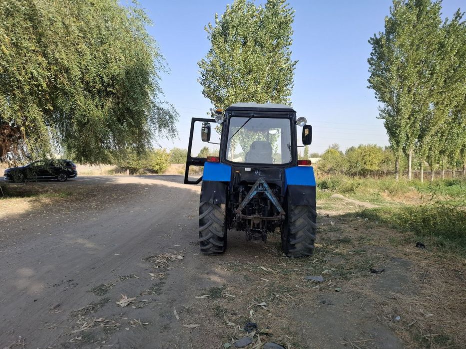 Belarus 1025 2 traktori sotilad 2021