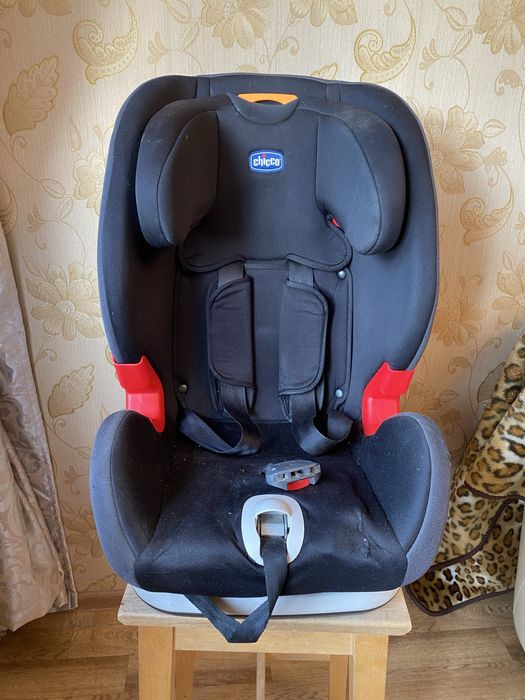 Детское автокресло
