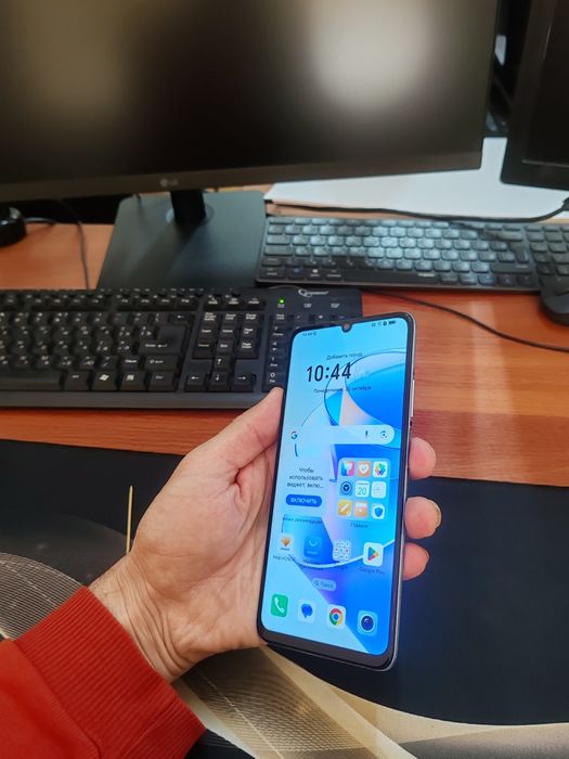Honor X7a 128gb(2024)iwlawi zur aybi yuq tozza telefon