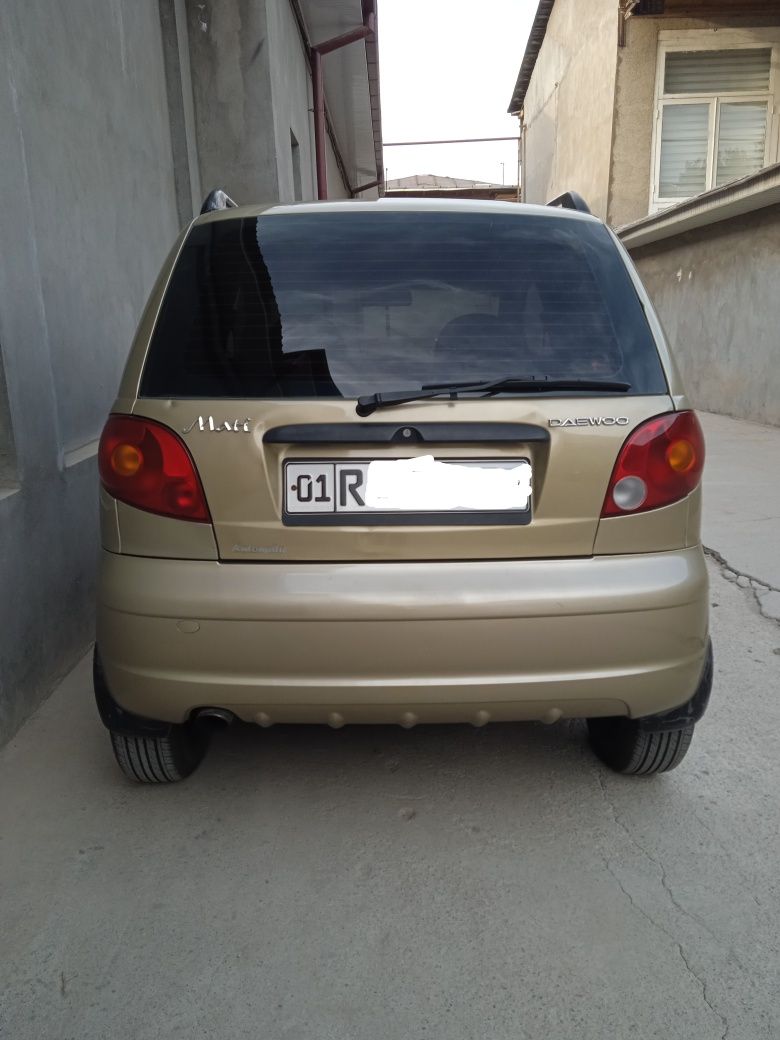 Matiz zavod avtomat karobka sotiladi