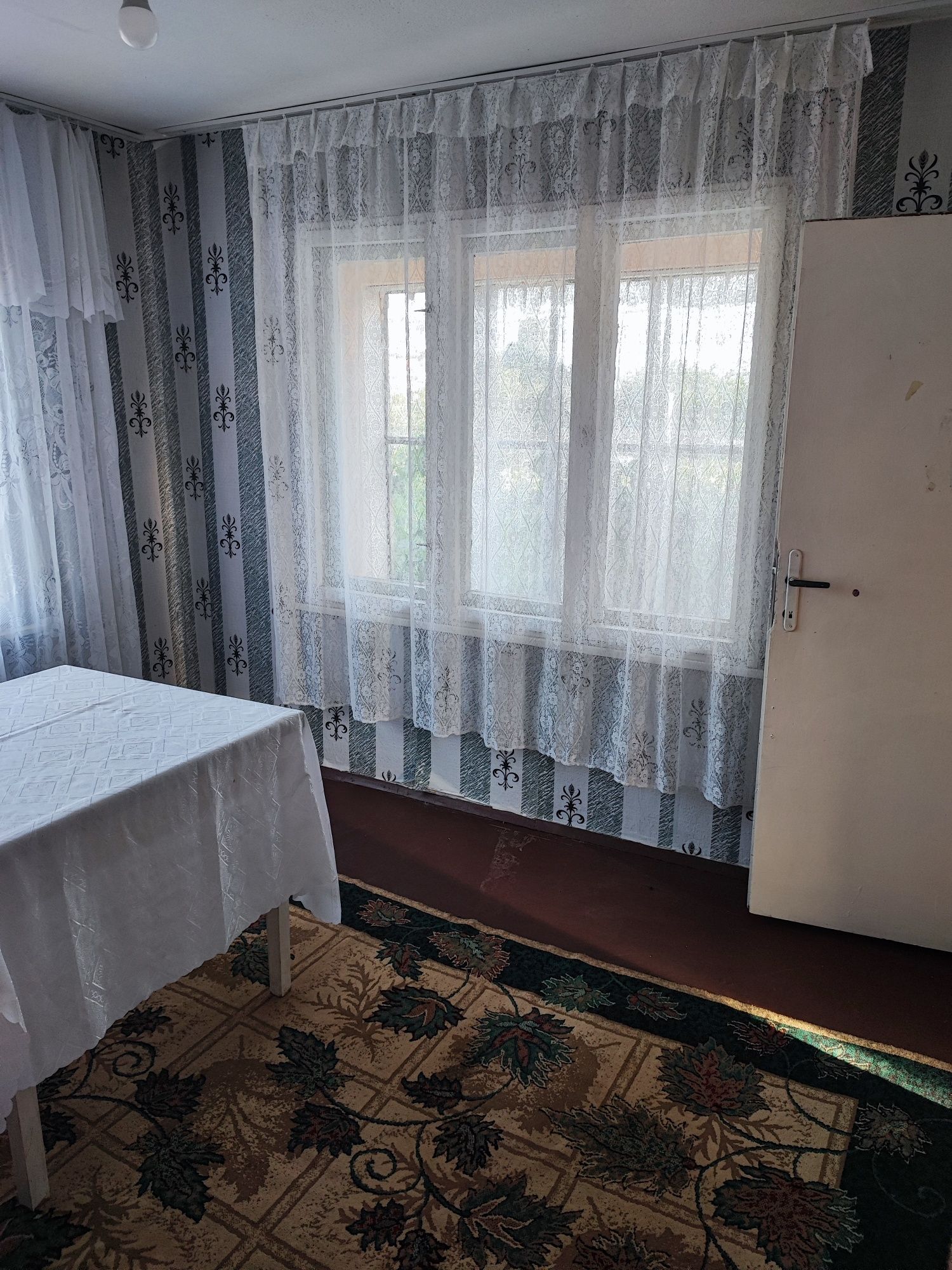 Продава КЪЩА,с.Стряма,област Пловдив