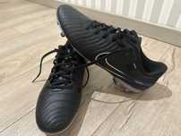 Ghete de fotbal Nike LEGEND 10 ACADEMY