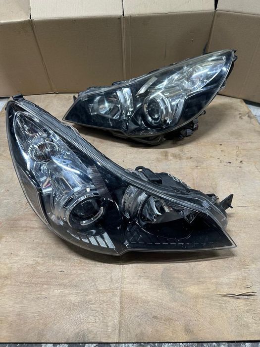 Передние фары Subaru Legacy BR