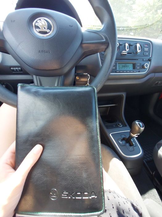 Продавам ШКОДА ситигоу 2014 АВТОМАТИК