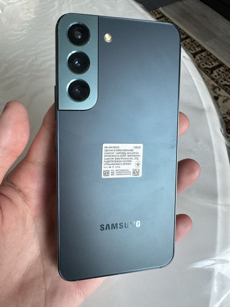 Продам Samsung S22