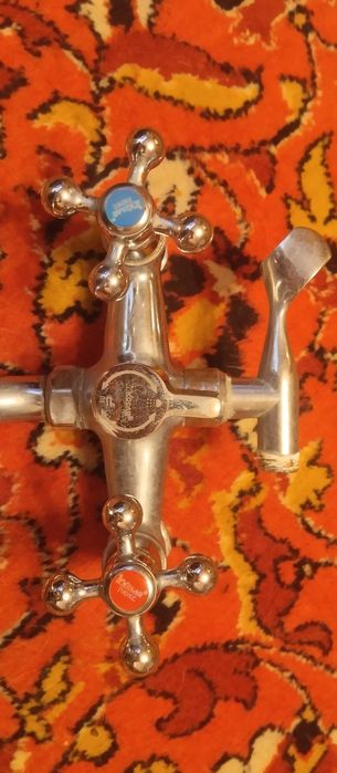 Продам смеситель Kolag