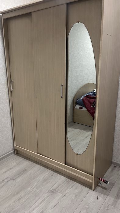 Бесплатно спальный гарнитур