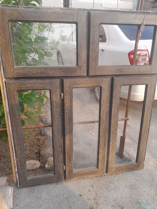 Deraza va rom sotiladi