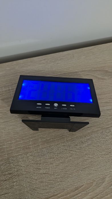 Ceas digital pentru casă/birou