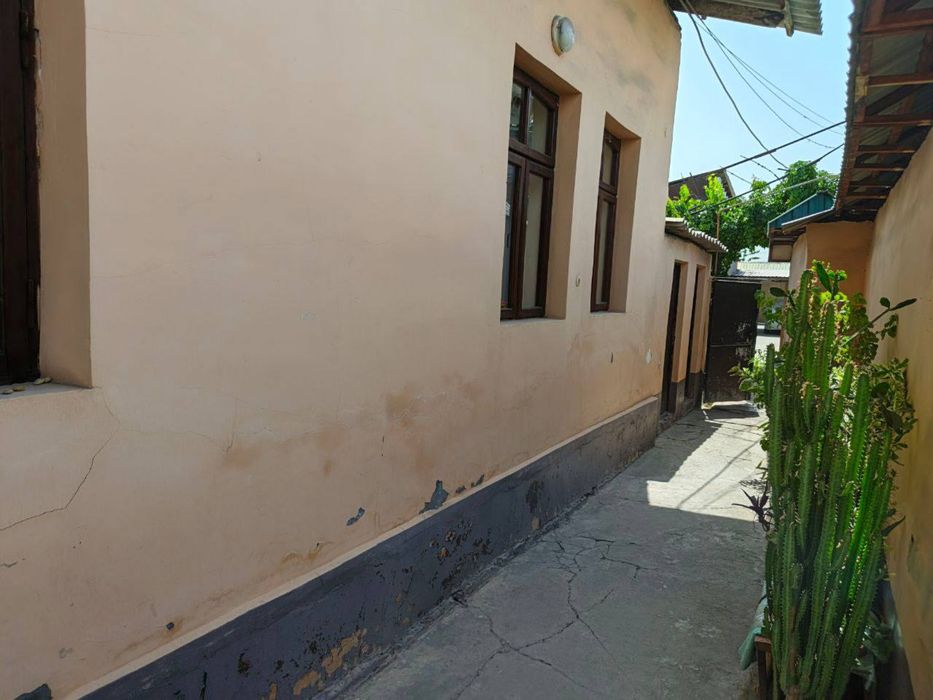 Продам дом участок Мирабадский рн Файзобод 3.5 сотки ховли сотаман