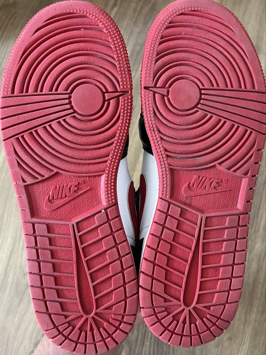 Air Jordan 1 Mid…produs original