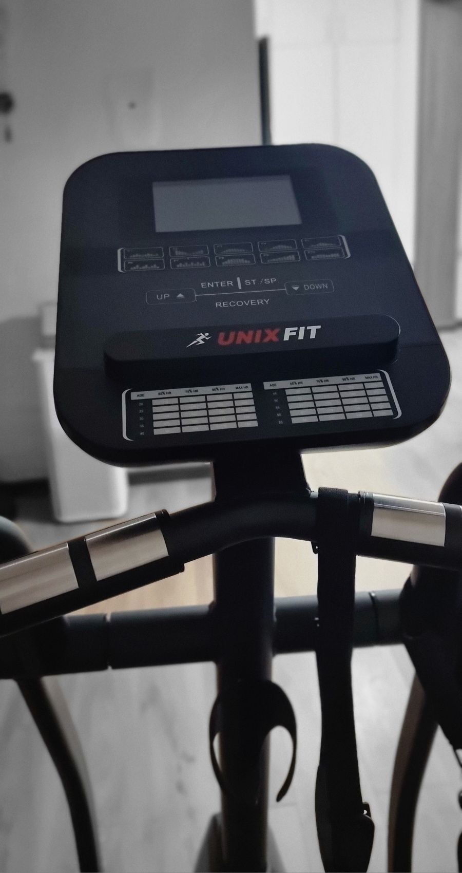 Эллиптический тренажер UNIXFIT MV-500E