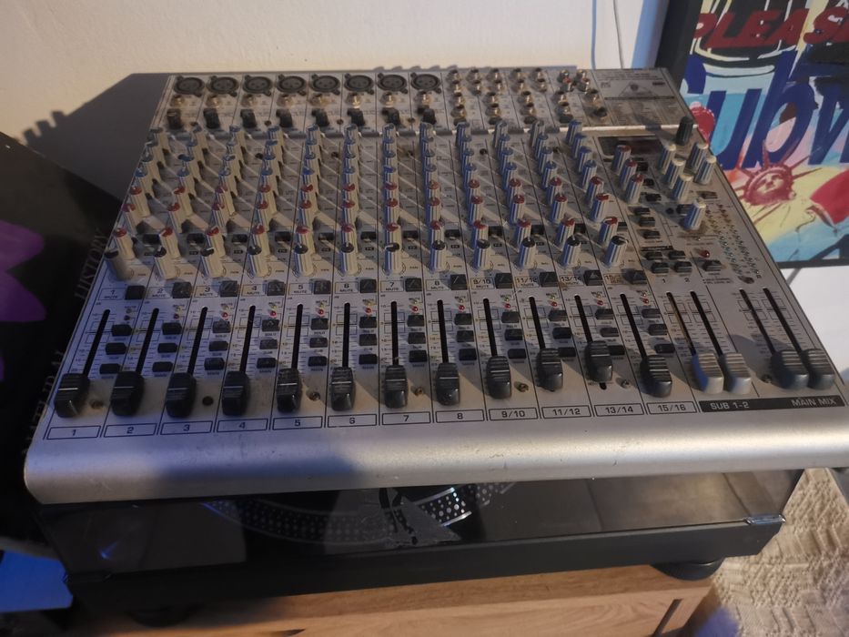 Mixer pasiv Behringer EURORAK