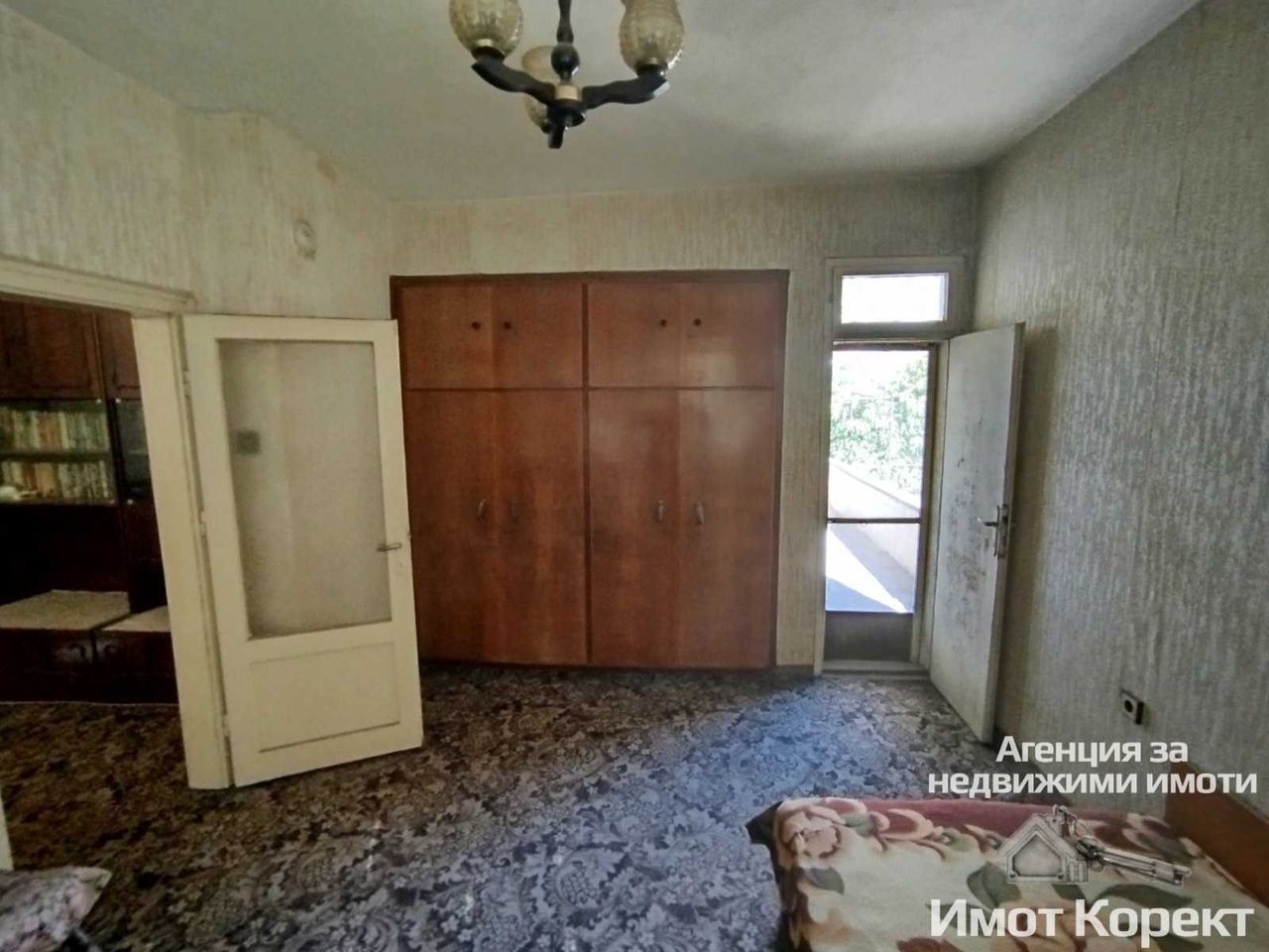 Продава се Етаж от къща в Асеновград - 120 кв.м за 734 €/кв.м - Снимка #6