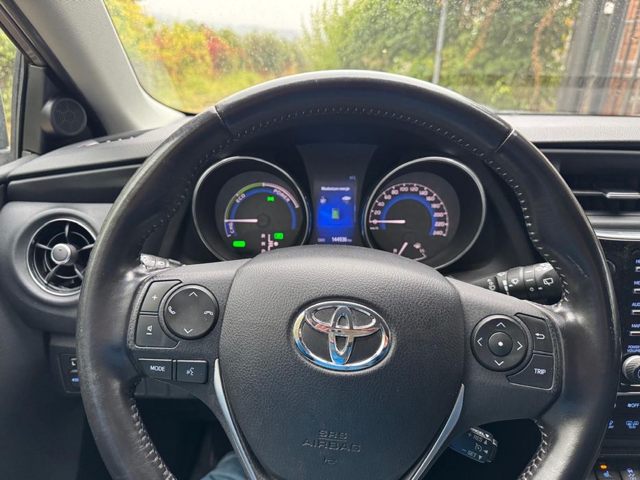 Toyota Auris 2016