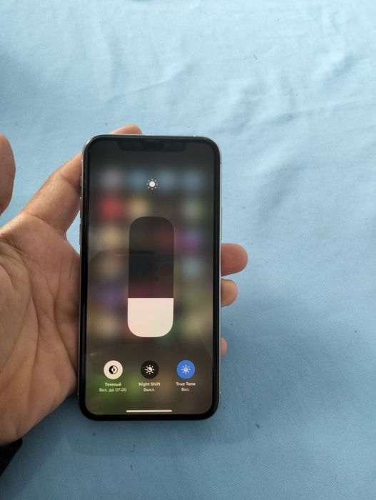 iPhone 11pro sotiladi