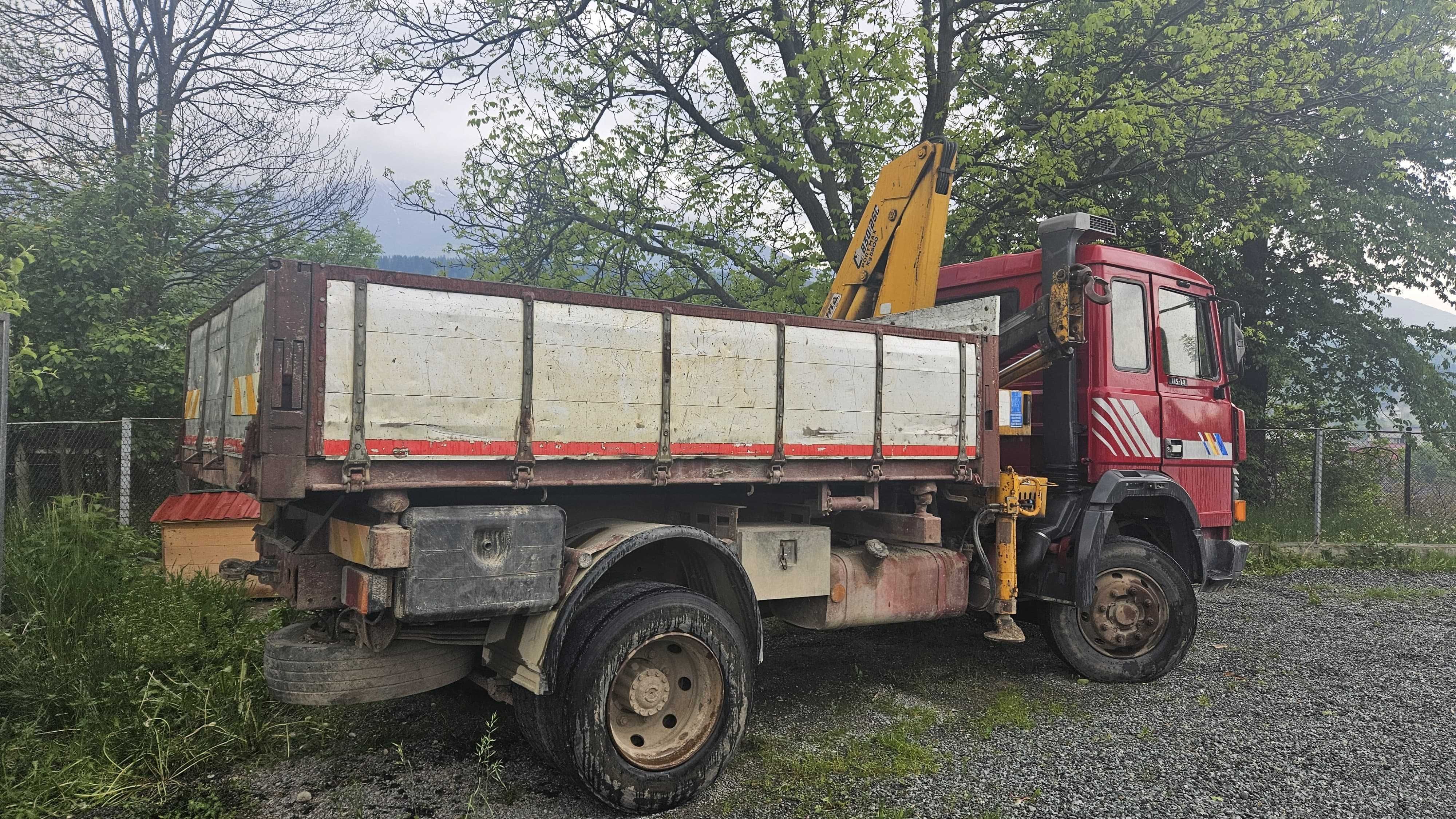 Iveco basculabil cu macara