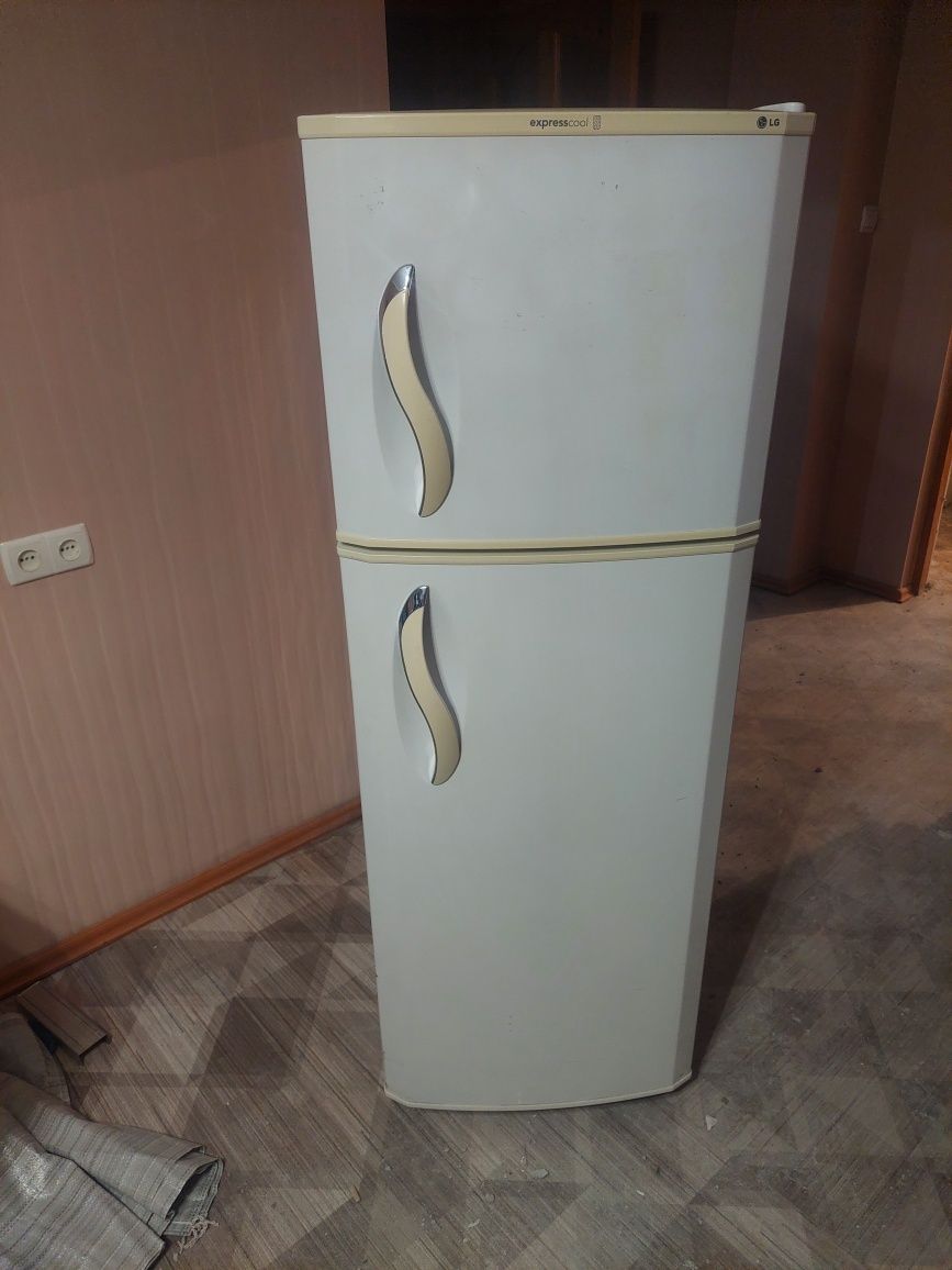 Холодильника Продам