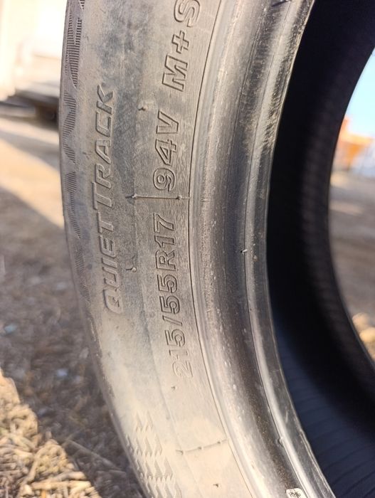 Шины R 17 в хорошем состоянии