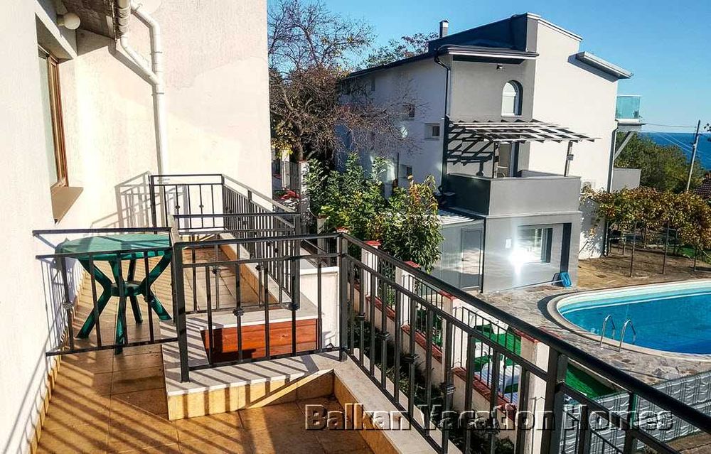 Двустаен апартамент с морска гледка в покрайнините на Балчик