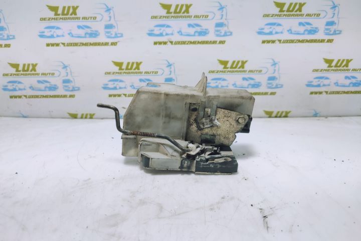 Broasca incuietoare usa dreapta spate Renault Symbol 2  [din 2008 pana  2012] seria