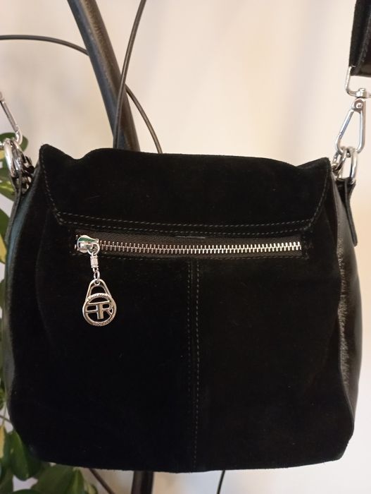 Чантичка от естествена кожа (кожен велур) 50 лв