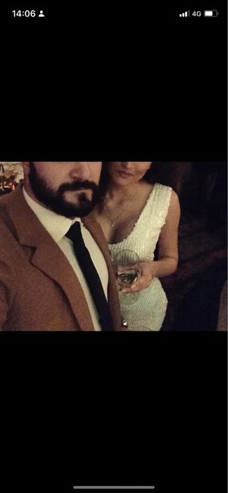 Rochie paiete albe