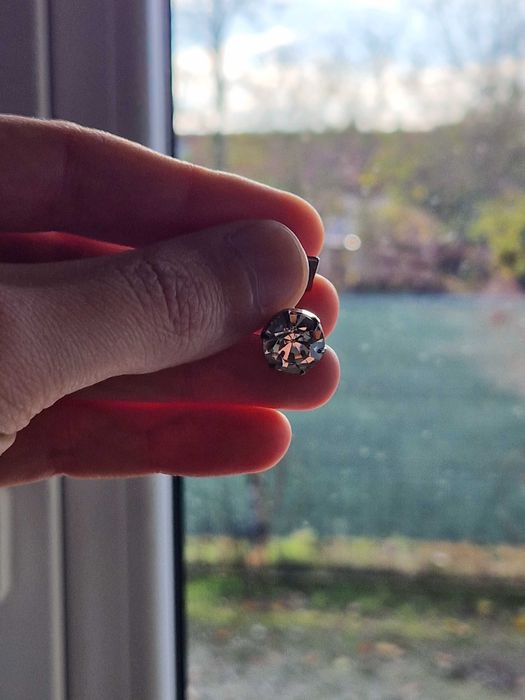 Butoni eleganți pentru cămașă – damă