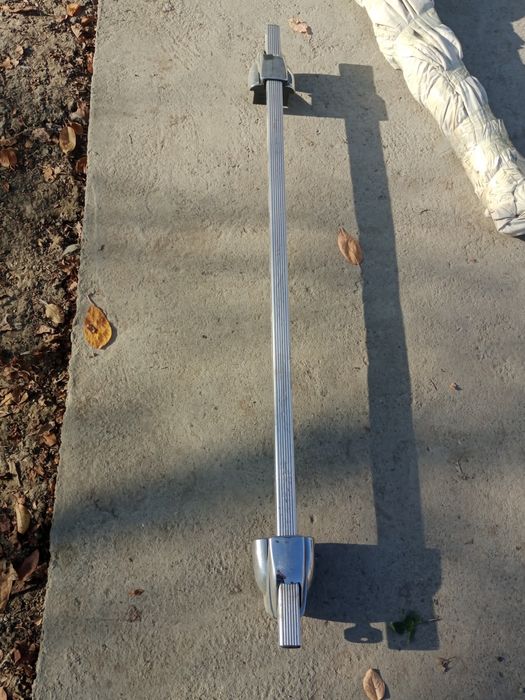 Продам багажник(рейлинг)на крышу